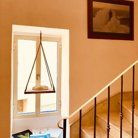 Nautilus Boutique Townhouse سليمة