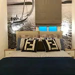 Kro Nautilus Boutique Townhouse
