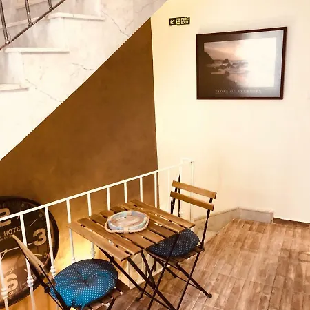 Nautilus Boutique Townhouse *
