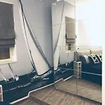Nautilus Boutique Townhouse Мини-отель Слима