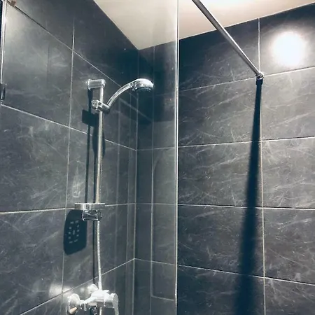 Nautilus Boutique Townhouse * 斯利马