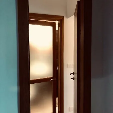 宾馆 Nautilus Boutique Townhouse 斯利马