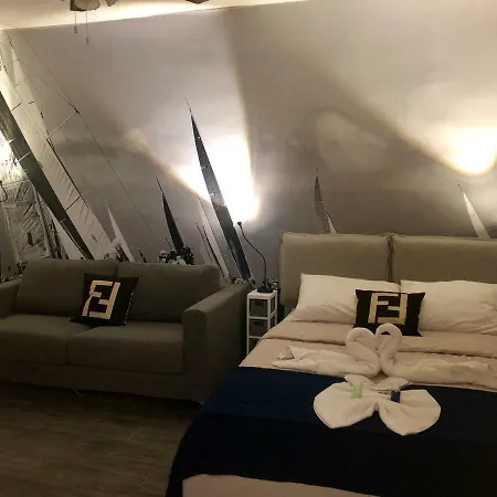 Nautilus Boutique Townhouse