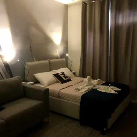 Nautilus Boutique Townhouse 斯利马