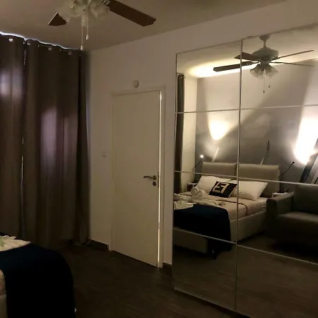 宾馆 Nautilus Boutique Townhouse